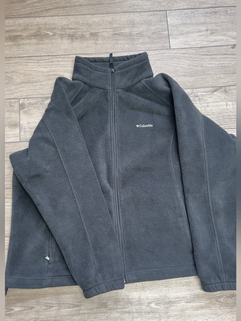 Columbia Men's Charcoal Gray Full-Zip Lightweight Fleece Jacket